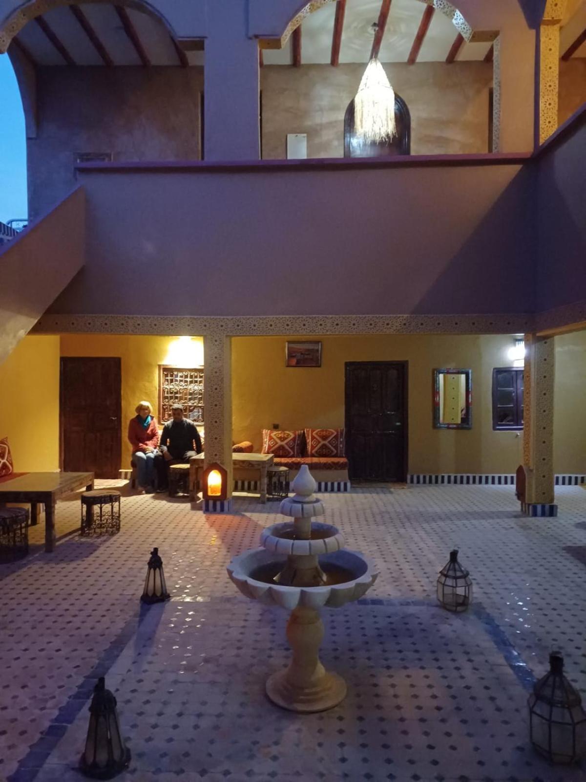 Camels House Acomodação com café da manhã Hassilabied Exterior foto